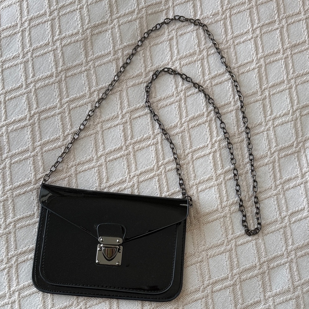 Elegant Black Chain Shoulder Bag
